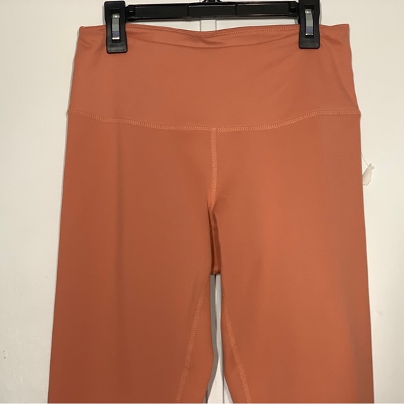 ZELLA Studio Lite Crop Leggings in Orange - Picture 3 of 11